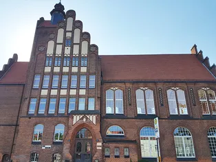 Backsteingebäude mit Treppengiebel in Salzwedel