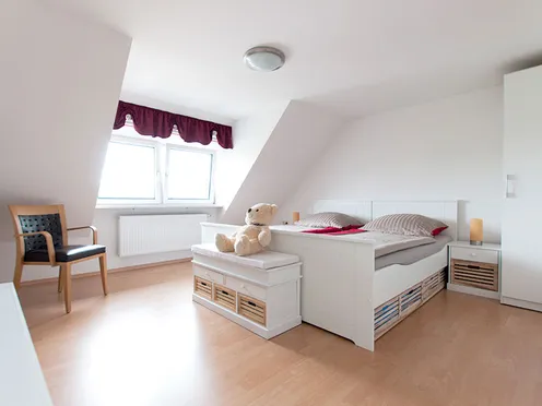 Helles Doppelzimmer der Altstadtpension Salzwedel